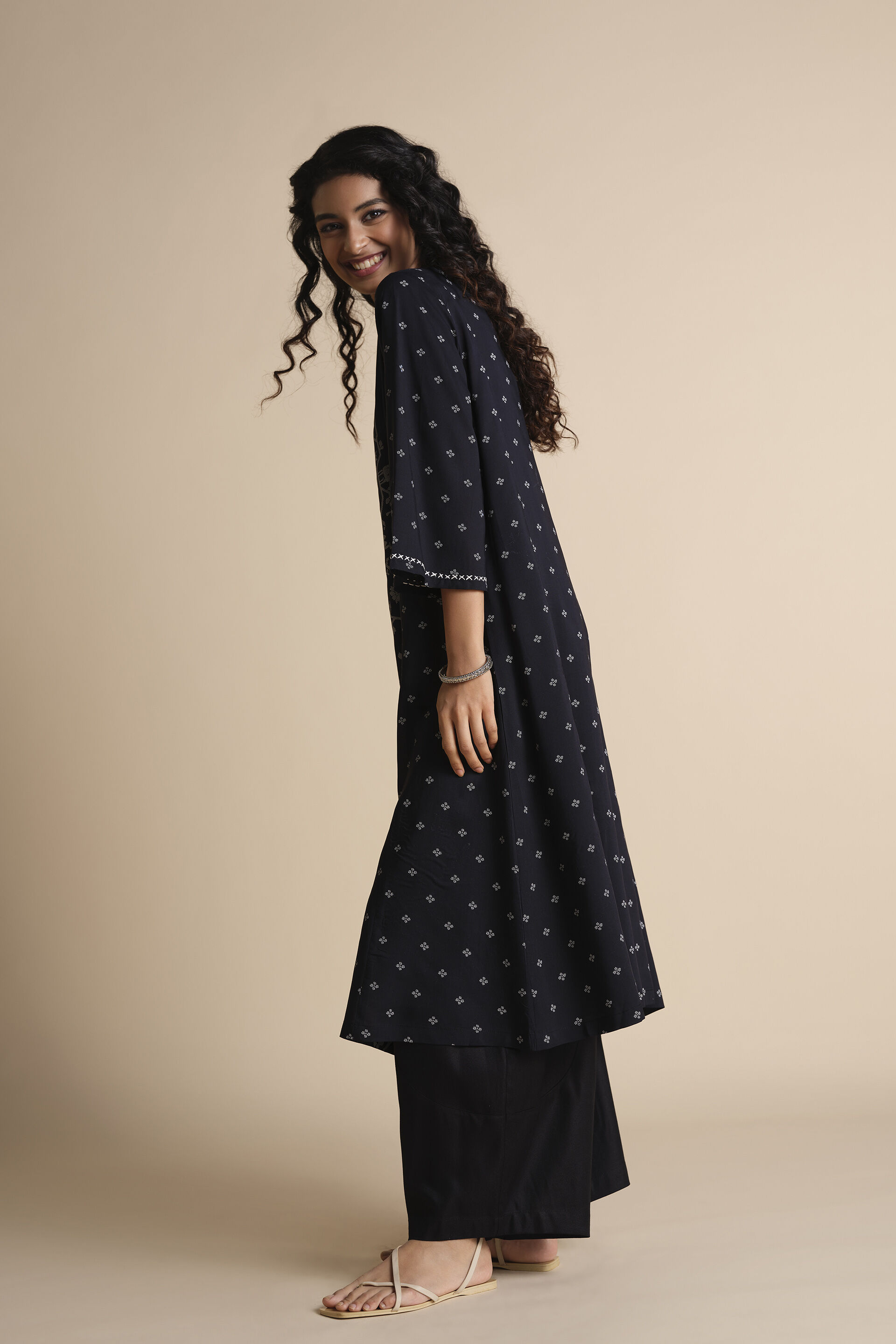 Mann Bhave Kurta, Black, image 3